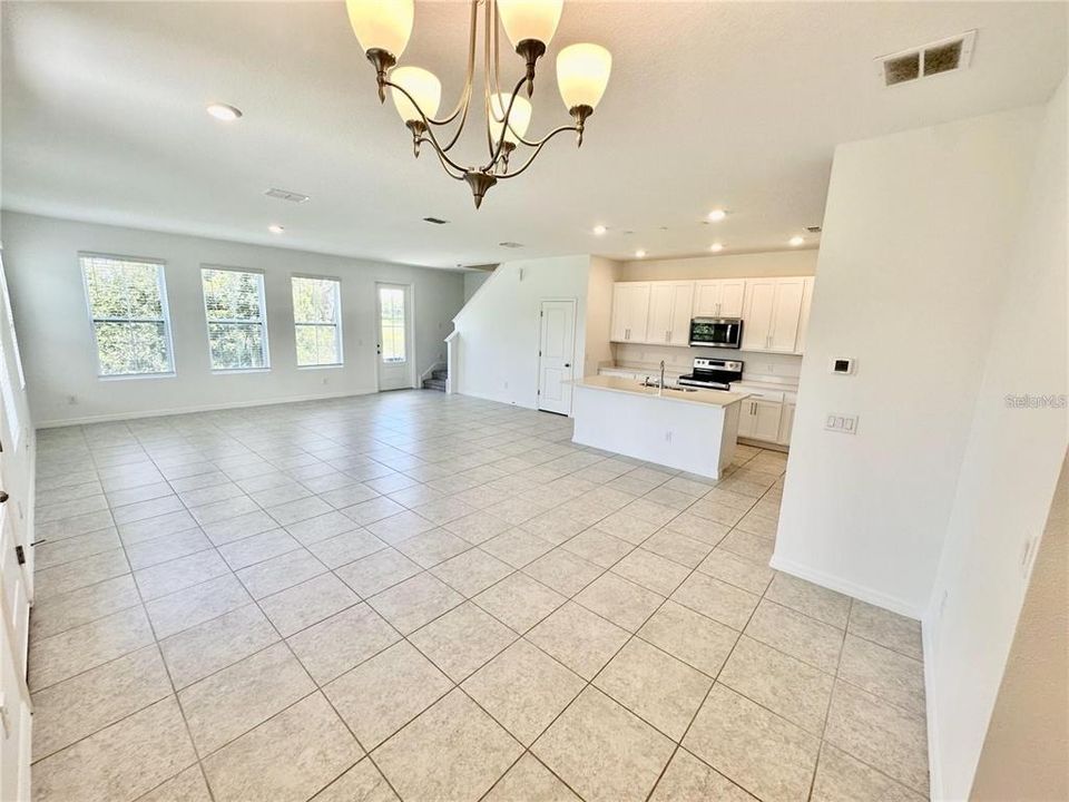 Active With Contract: $2,390 (3 beds, 2 baths, 2160 Square Feet)