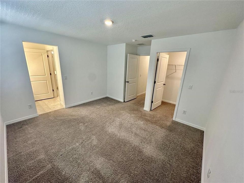 Active With Contract: $2,390 (3 beds, 2 baths, 2160 Square Feet)