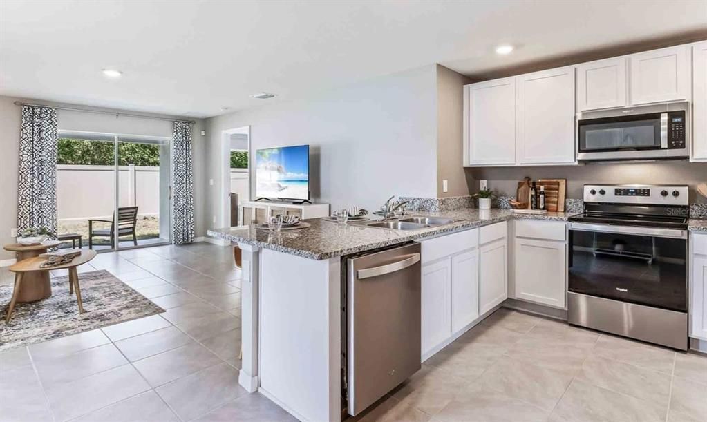 For Rent: $2,250 (3 beds, 2 baths, 1560 Square Feet)