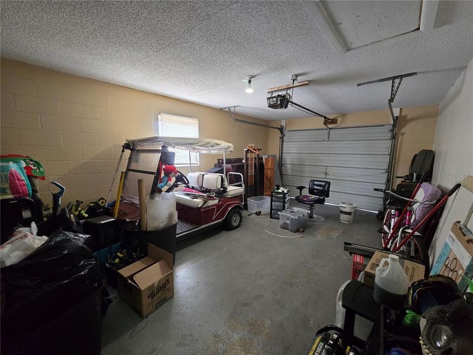 For Sale: $179,000 (2 beds, 2 baths, 1075 Square Feet)