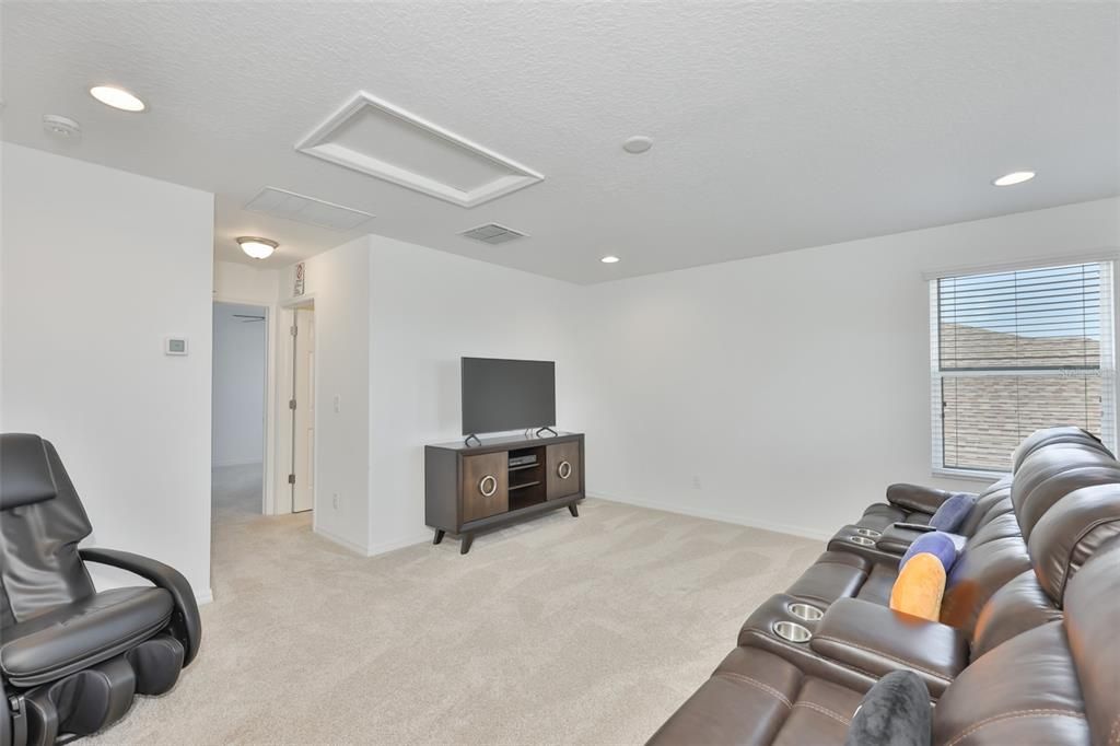 Active With Contract: $524,990 (5 beds, 4 baths, 3127 Square Feet)