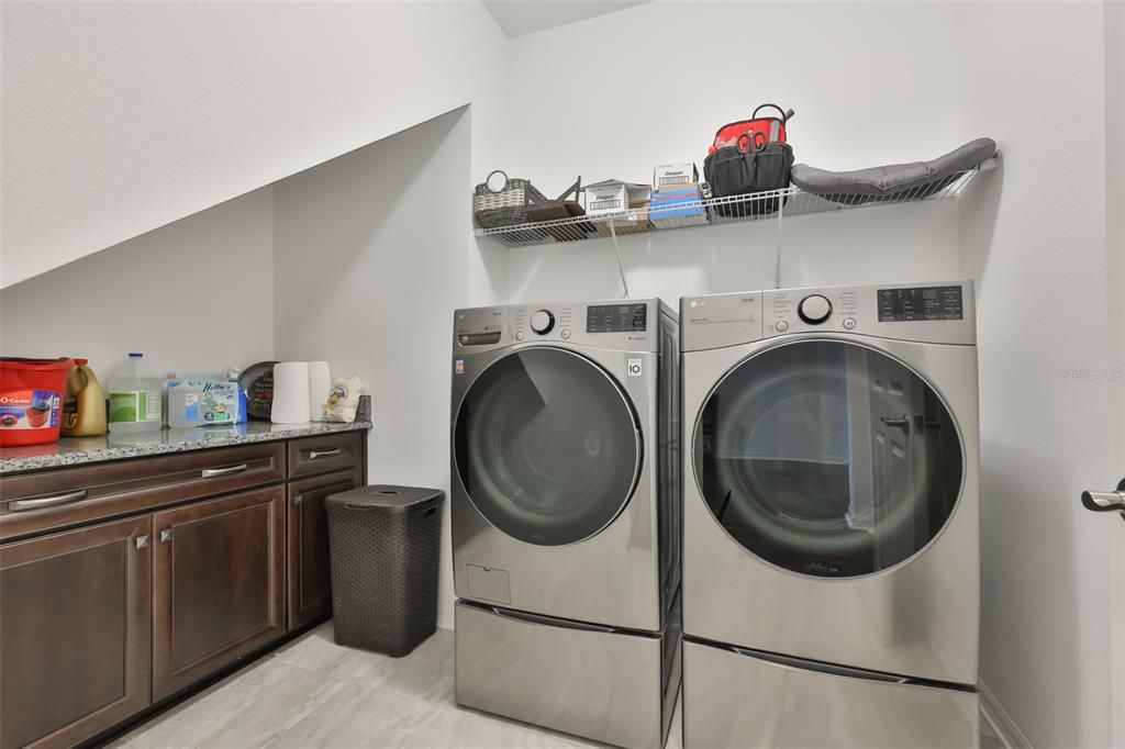 Active With Contract: $524,990 (5 beds, 4 baths, 3127 Square Feet)