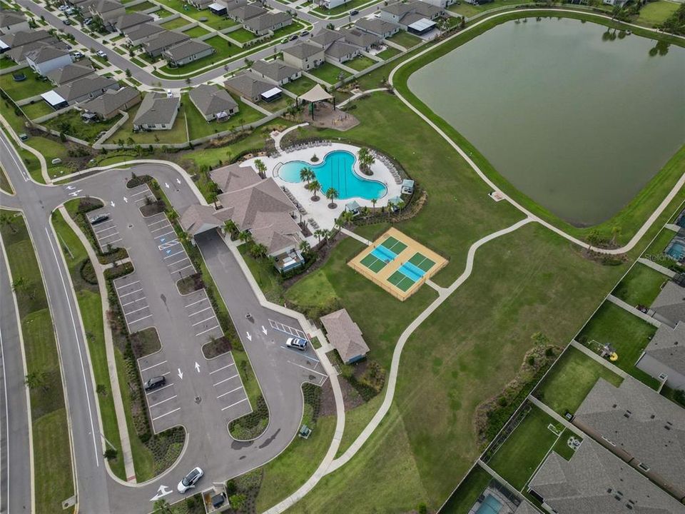 Active With Contract: $524,990 (5 beds, 4 baths, 3127 Square Feet)