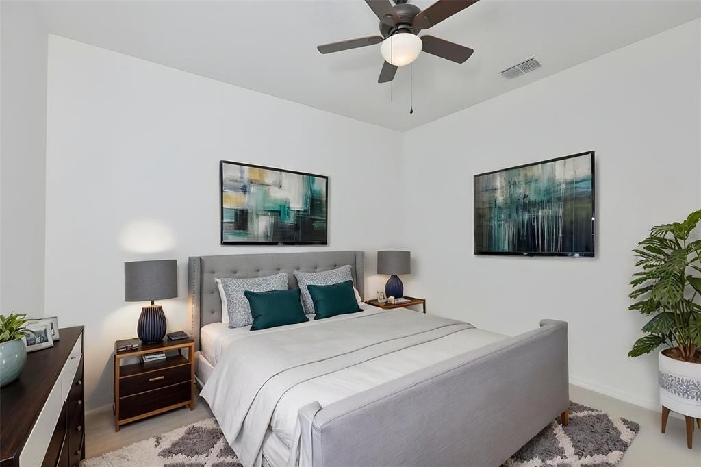 Active With Contract: $524,990 (5 beds, 4 baths, 3127 Square Feet)