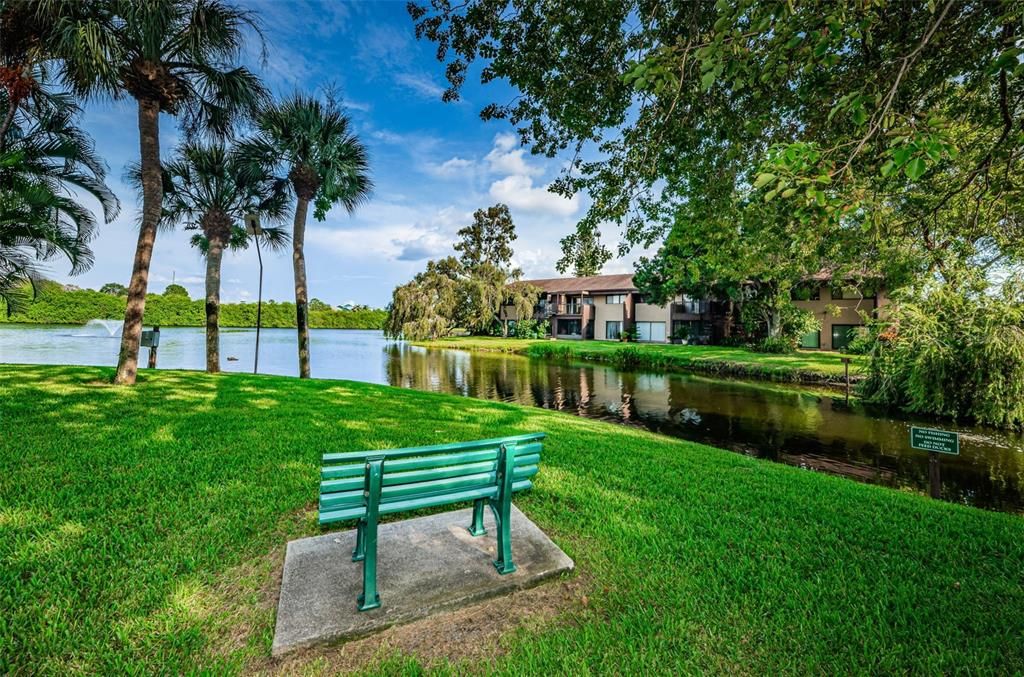 For Sale: $249,900 (2 beds, 2 baths, 930 Square Feet)