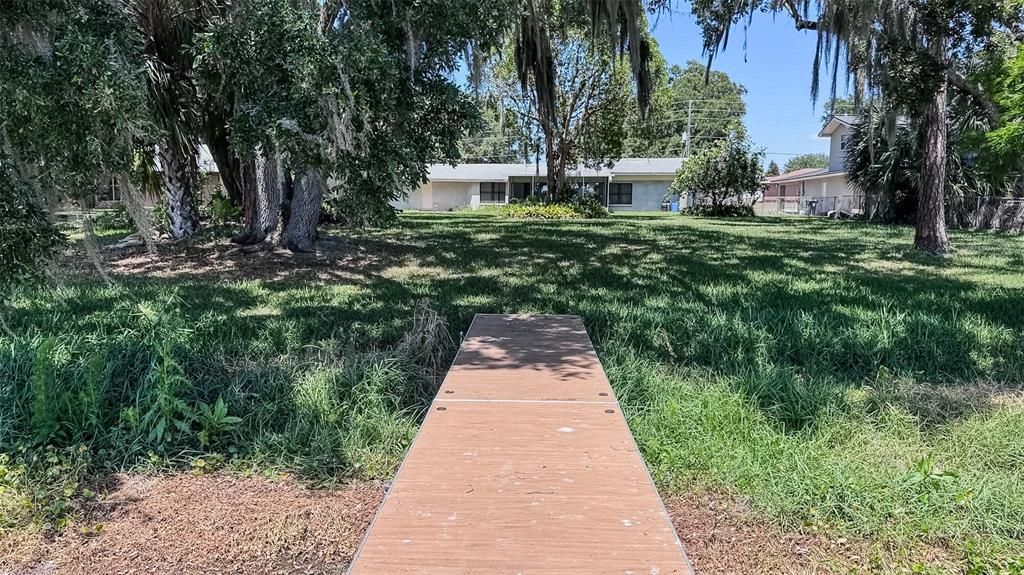 For Rent: $2,500 (3 beds, 2 baths, 1632 Square Feet)