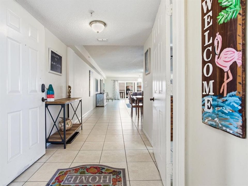 For Sale: $939,000 (3 beds, 2 baths, 2220 Square Feet)