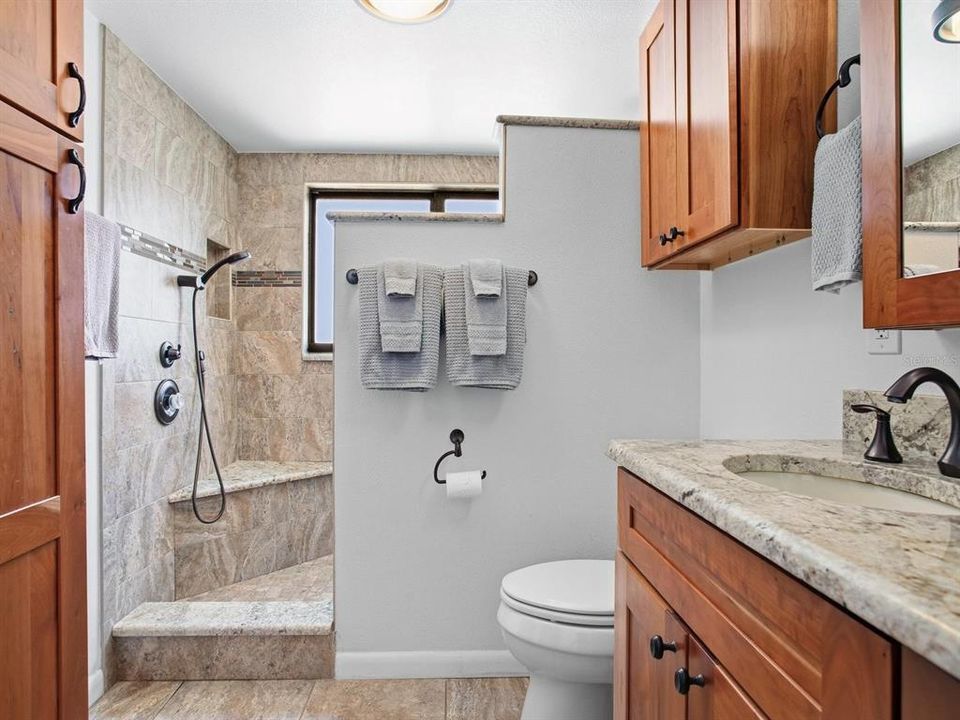 For Sale: $939,000 (3 beds, 2 baths, 2220 Square Feet)