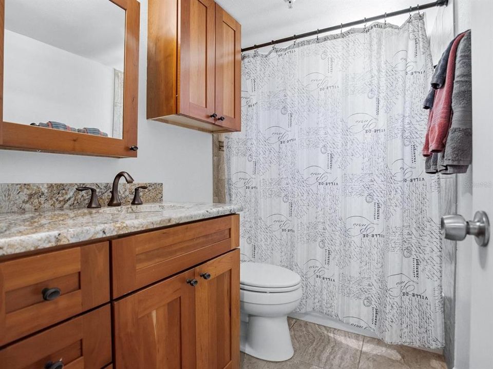 For Sale: $939,000 (3 beds, 2 baths, 2220 Square Feet)