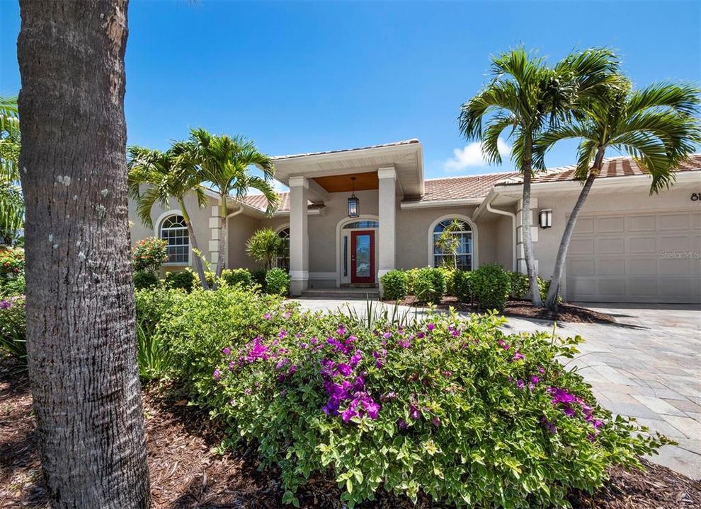 Active With Contract: $2,295,000 (3 beds, 2 baths, 2505 Square Feet)
