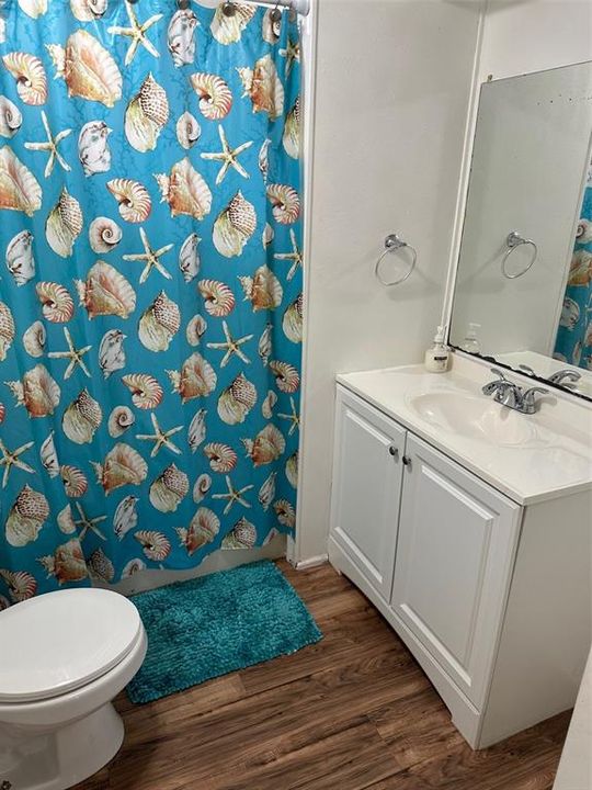 For Sale: $215,000 (3 beds, 2 baths, 1260 Square Feet)