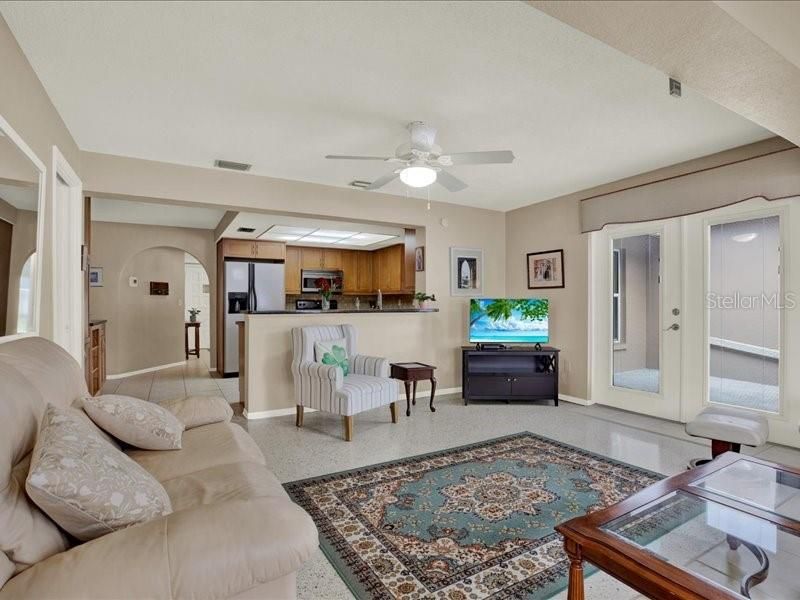 For Sale: $535,000 (3 beds, 2 baths, 1910 Square Feet)