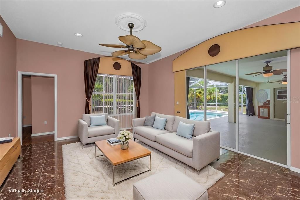 For Sale: $549,900 (4 beds, 2 baths, 2635 Square Feet)