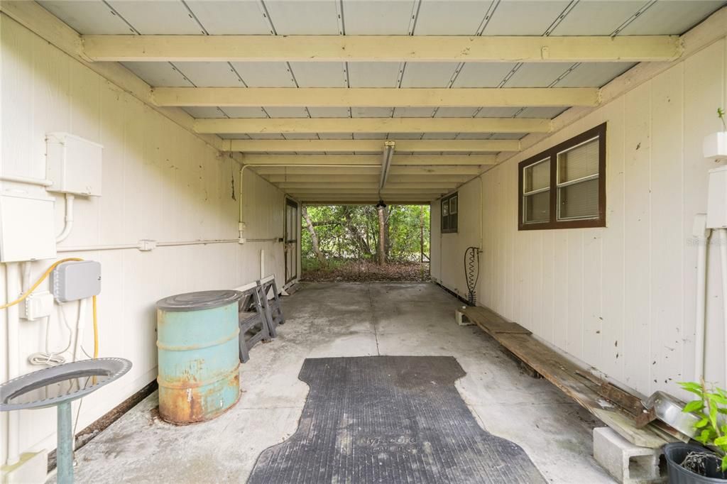 Activo con contrato: $625,000 (3 camas, 2 baños, 1984 Pies cuadrados)