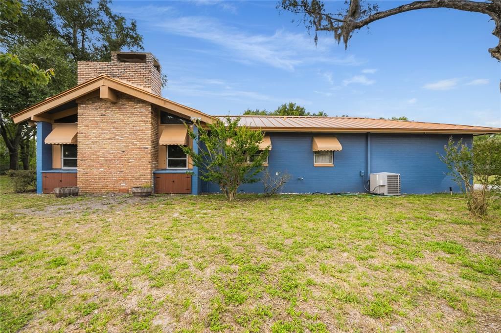 Activo con contrato: $625,000 (3 camas, 2 baños, 1984 Pies cuadrados)