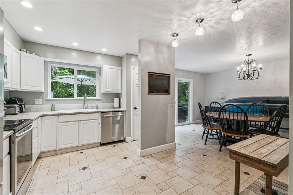 Active With Contract: $359,900 (3 beds, 2 baths, 1840 Square Feet)