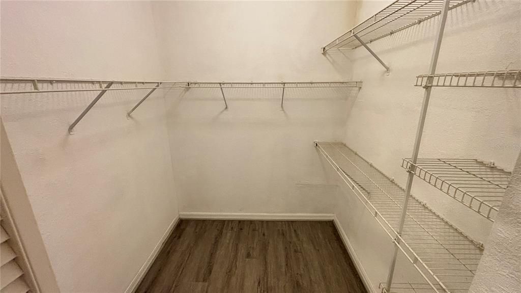 В аренду: $1,550 (2 спален, 2 ванн, 1048 Квадратных фут)