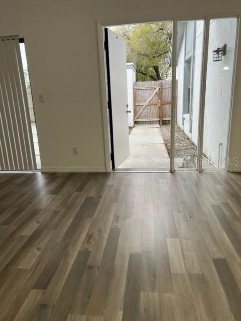 Active With Contract: $2,300 (3 beds, 2 baths, 1150 Square Feet)