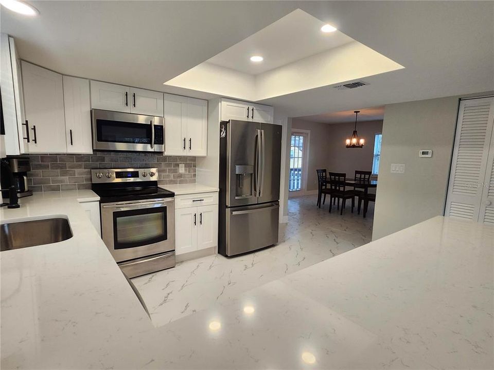 For Sale: $499,900 (3 beds, 2 baths, 1680 Square Feet)