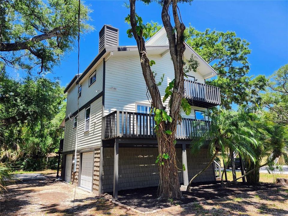 For Sale: $499,900 (3 beds, 2 baths, 1680 Square Feet)