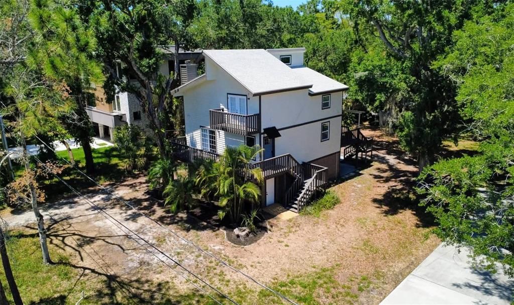 For Sale: $499,900 (3 beds, 2 baths, 1680 Square Feet)