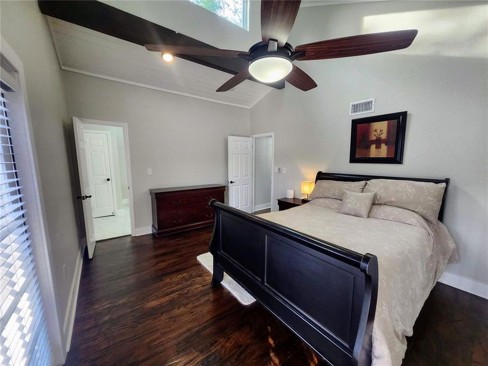 For Sale: $499,900 (3 beds, 2 baths, 1680 Square Feet)