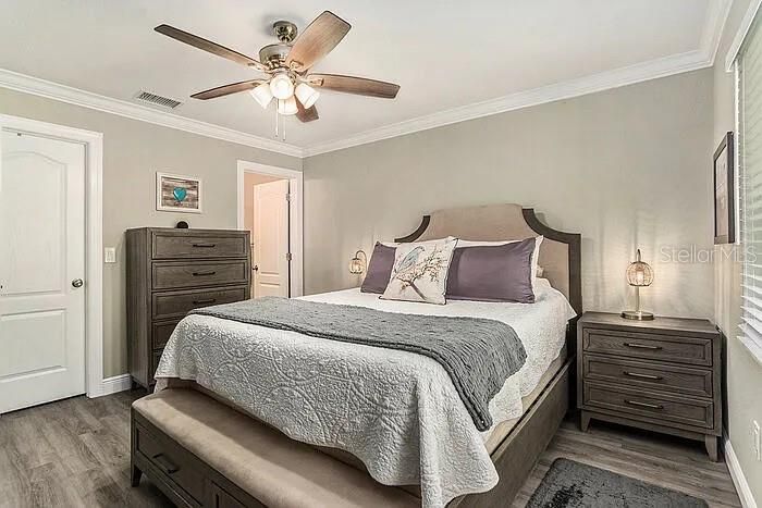 For Sale: $130,000 (2 beds, 2 baths, 1144 Square Feet)