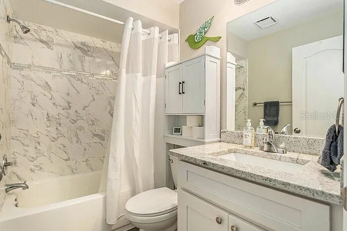 For Sale: $130,000 (2 beds, 2 baths, 1144 Square Feet)