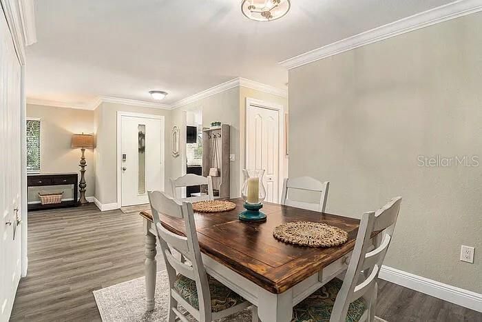 For Sale: $130,000 (2 beds, 2 baths, 1144 Square Feet)