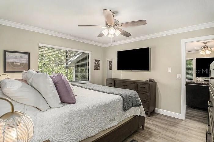 For Sale: $130,000 (2 beds, 2 baths, 1144 Square Feet)