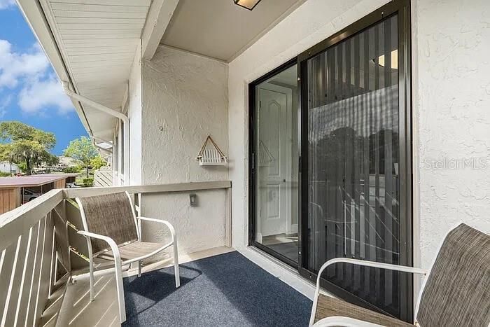 For Sale: $130,000 (2 beds, 2 baths, 1144 Square Feet)