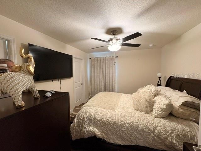 For Sale: $379,900 (4 beds, 3 baths, 2115 Square Feet)