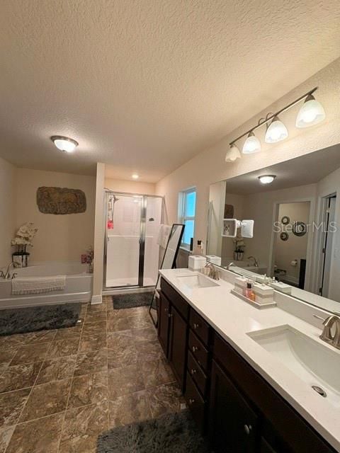 For Sale: $379,900 (4 beds, 3 baths, 2115 Square Feet)
