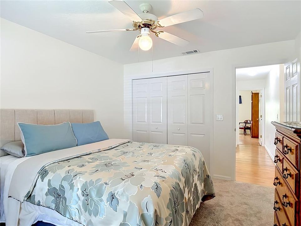 For Sale: $335,000 (3 beds, 2 baths, 1563 Square Feet)