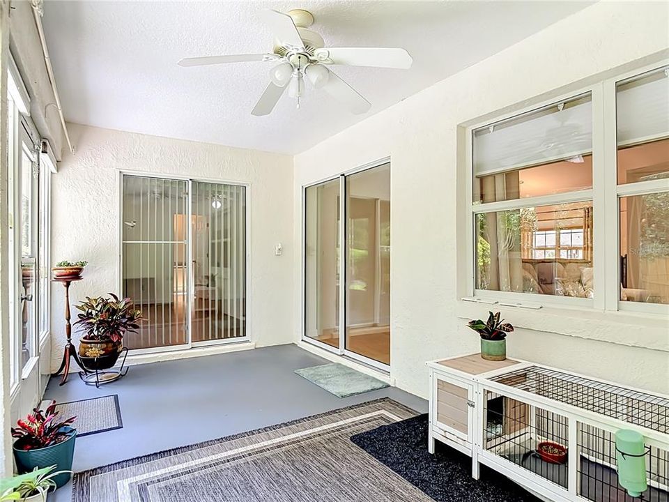 For Sale: $335,000 (3 beds, 2 baths, 1563 Square Feet)