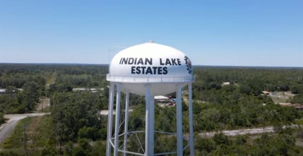 На продажу: $18,000 (0.50 acres)
