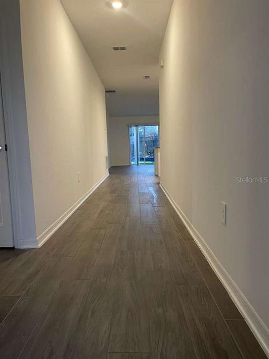 В аренду: $1,900 (3 спален, 2 ванн, 1560 Квадратных фут)
