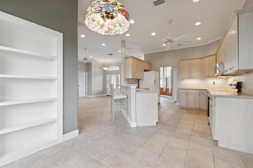For Sale: $469,900 (3 beds, 2 baths, 2023 Square Feet)