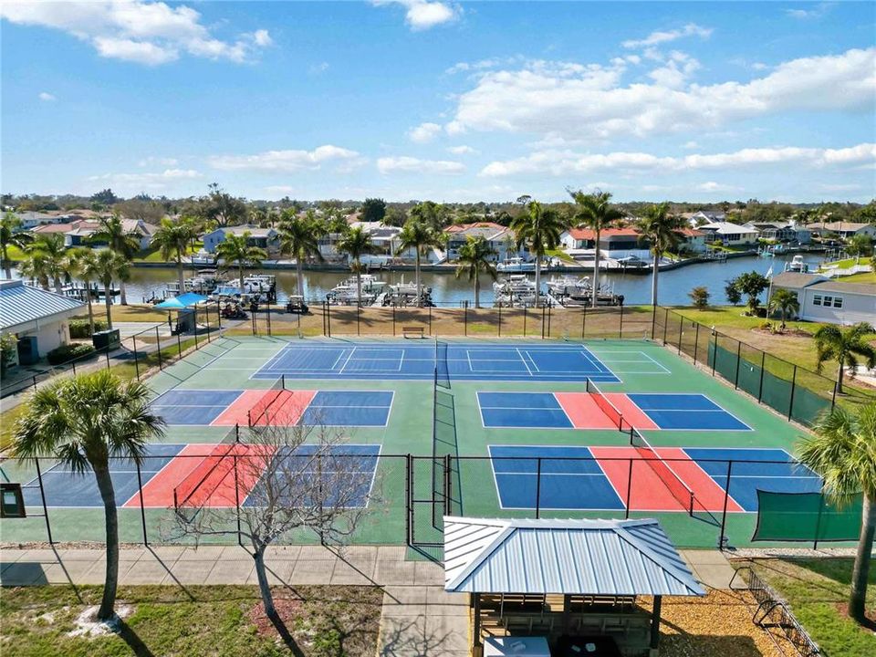 En Venta: $147,000 (2 camas, 2 baños, 1115 Pies cuadrados)