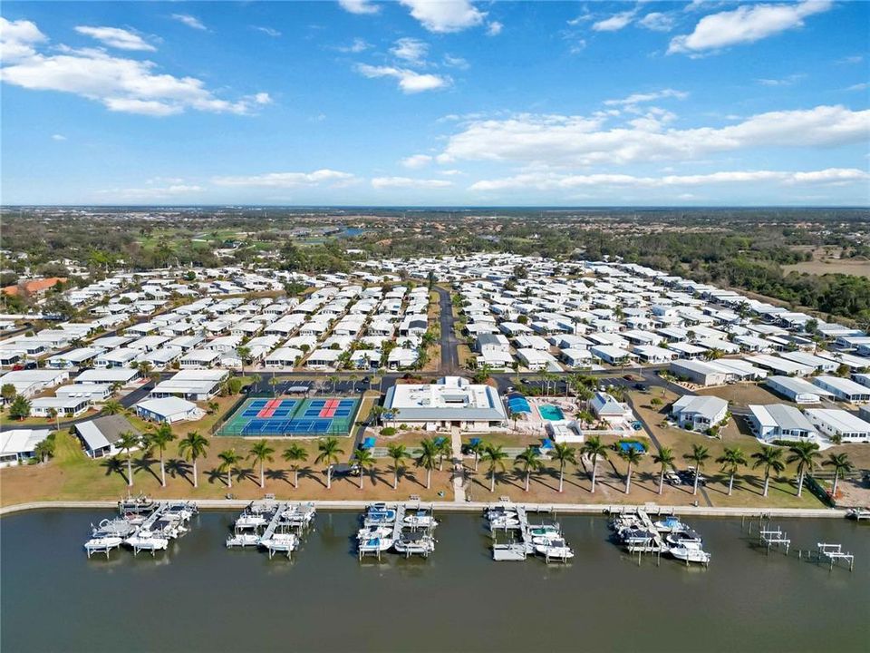 En Venta: $147,000 (2 camas, 2 baños, 1115 Pies cuadrados)