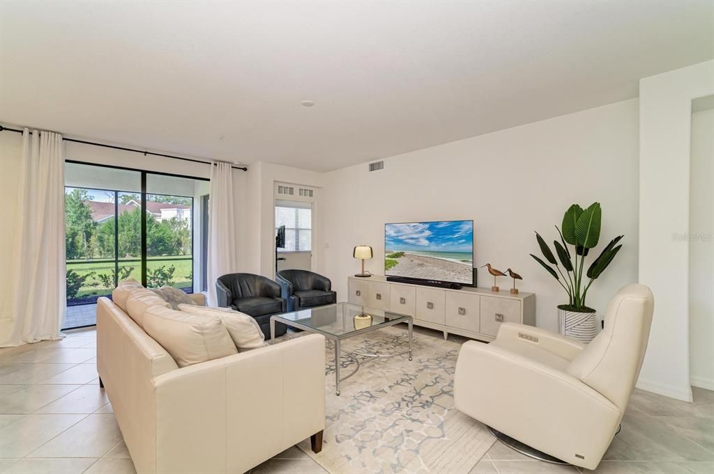 For Rent: $2,950 (3 beds, 2 baths, 1766 Square Feet)