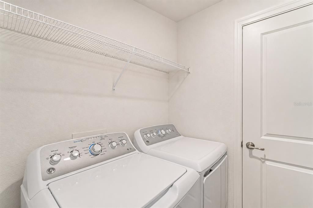 For Rent: $2,950 (3 beds, 2 baths, 1766 Square Feet)