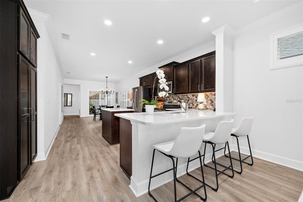 En Venta: $415,000 (3 camas, 2 baños, 1611 Pies cuadrados)