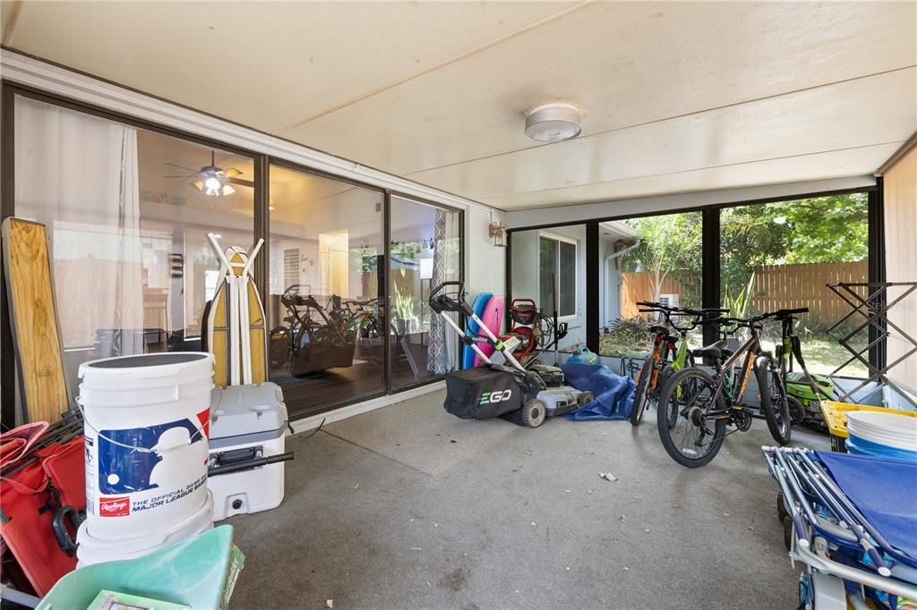 Active With Contract: $499,900 (4 beds, 2 baths, 2288 Square Feet)