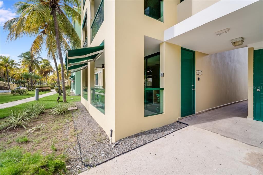 For Sale: $369,000 (3 beds, 2 baths, 1168 Square Feet)