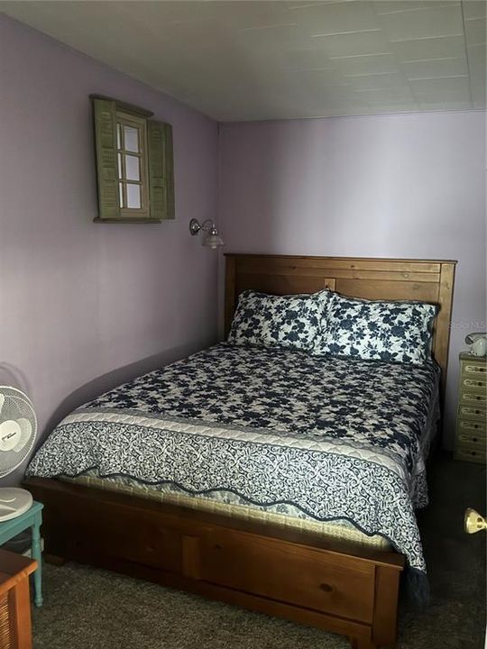 For Sale: $115,000 (2 beds, 1 baths, 460 Square Feet)