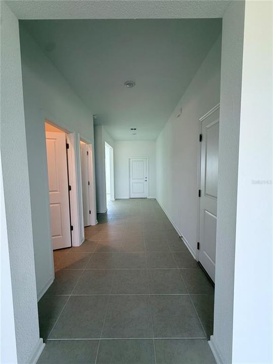 For Rent: $2,800 (4 beds, 2 baths, 2731 Square Feet)
