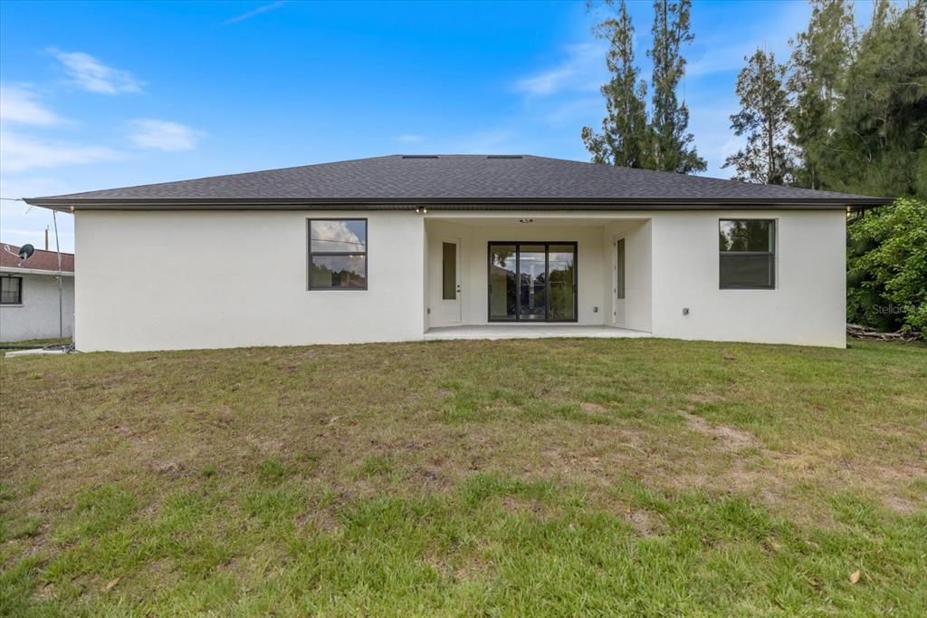 En Venta: $429,000 (3 camas, 2 baños, 1985 Pies cuadrados)