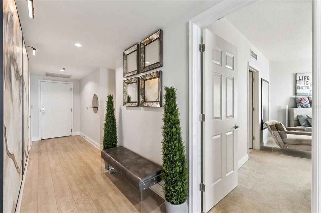 For Sale: $547,000 (3 beds, 3 baths, 2085 Square Feet)