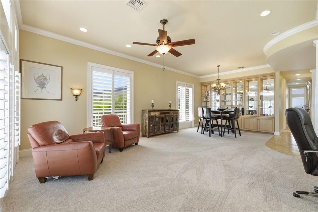 For Sale: $3,849,000 (5 beds, 6 baths, 5024 Square Feet)